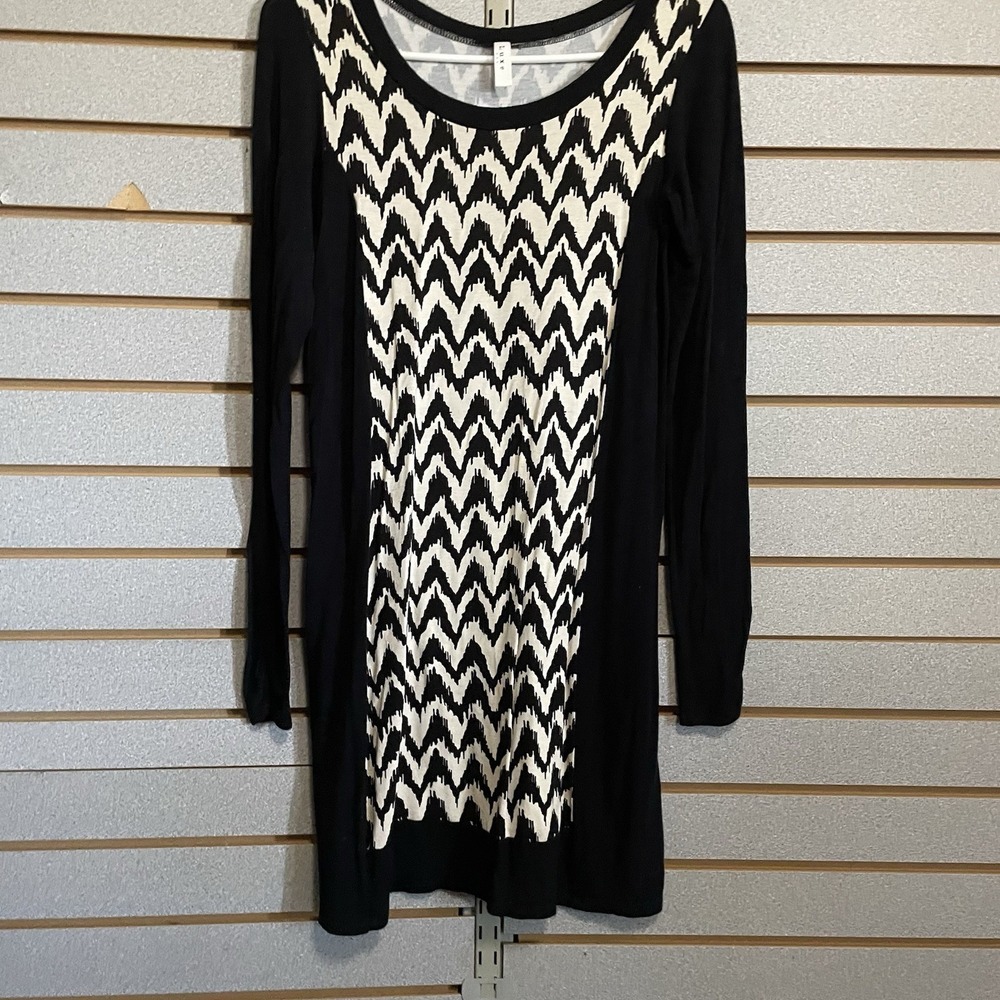 Luxe Small Long Sleeve Black White Fitted Mini Dress 32 Bust 36.5 Length Stretch